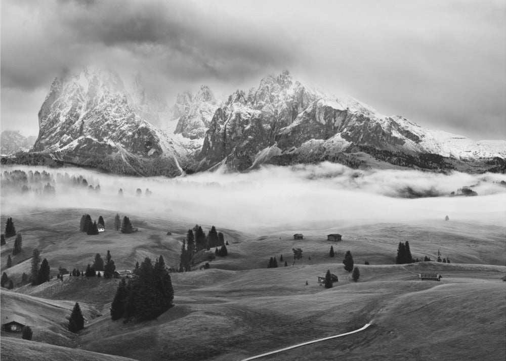 Dimmiga Dolomiter | Fototapet