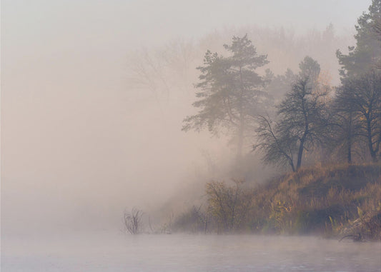 Tåkete høstmorgen ved elven | Lerretsbilder