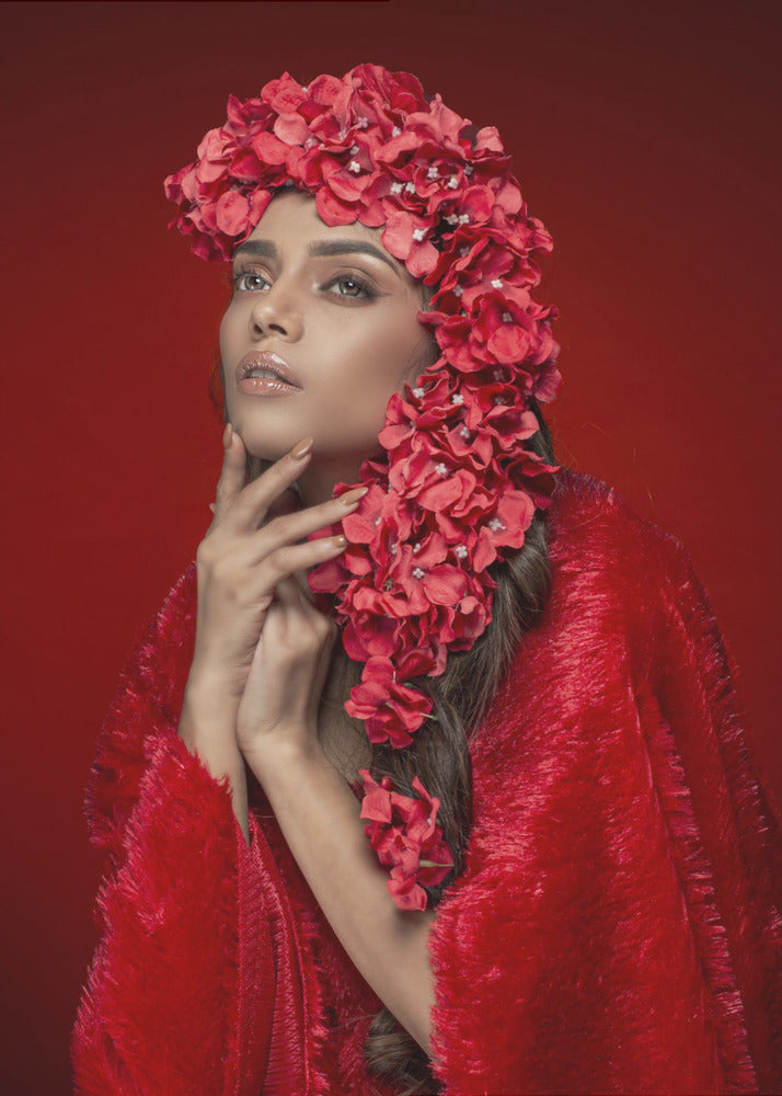 DAMA DE LA FLOR ROJA | Impresiones en Lienzo